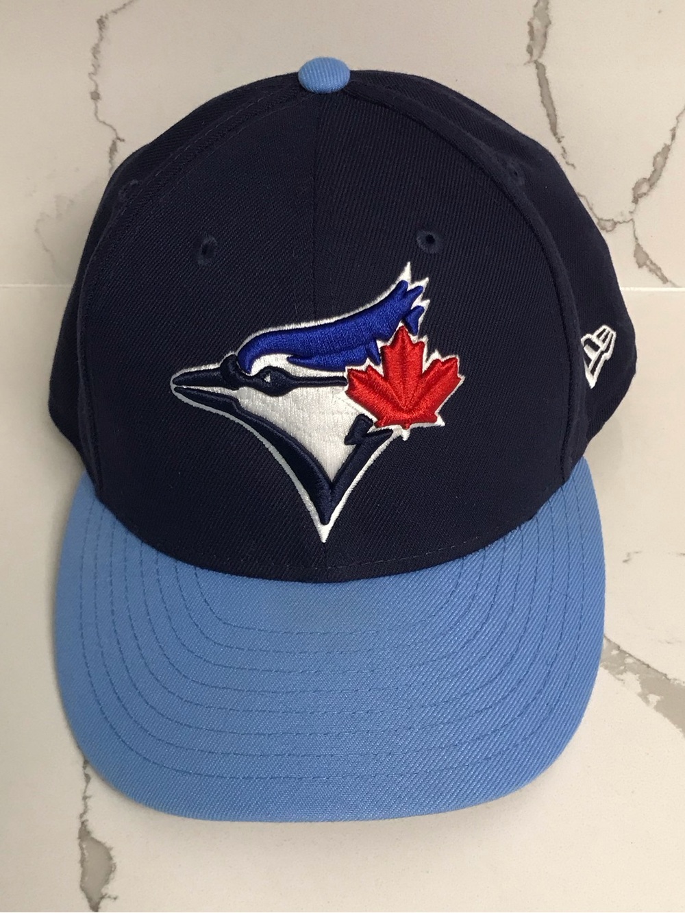 New Era 59Fifty Toronto Blue Jays Navy and Light Blue Fitted Baseball Cap 7 1/2